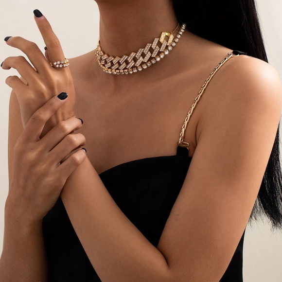 Double Diamond Layered Necklace and Ring Set - Picture 3 of 10